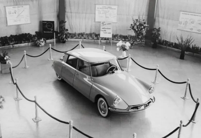 1955 coches citroen ds